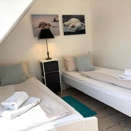 Apartment Sorgenfrei -ruhe Und Erholung In Schoener Studiowohnung